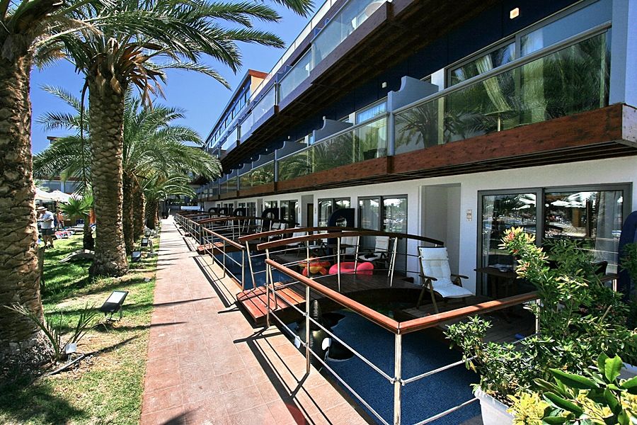 All Senses Ocean Blue Sea Side Resort (Adults Only) Petaloudes Kültér fotó